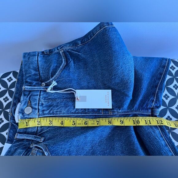 Good American Good Classic Raw Hem High Rise Jeans Blue940 Size 4 / 27 NWOT - Picture 11 of 11